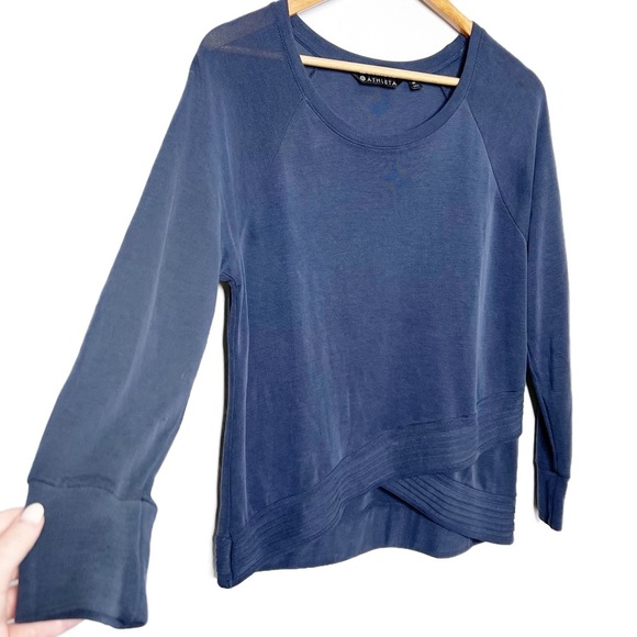 Athleta Women's Serenity Criss Cross Grey Crewneck Athletic Sweatshirt Sweater - Picture 3 of 16